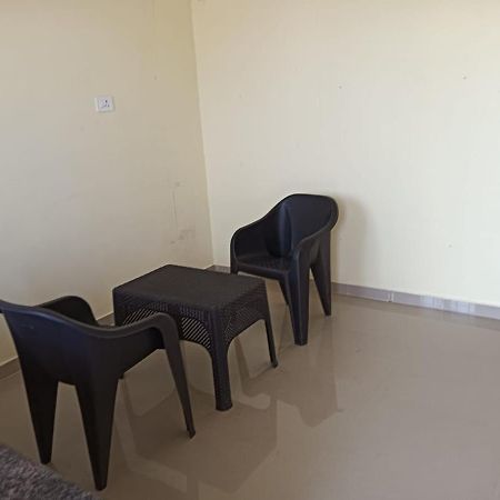 Surathi Enclave Standard Rooms Karumattampatti 外观 照片